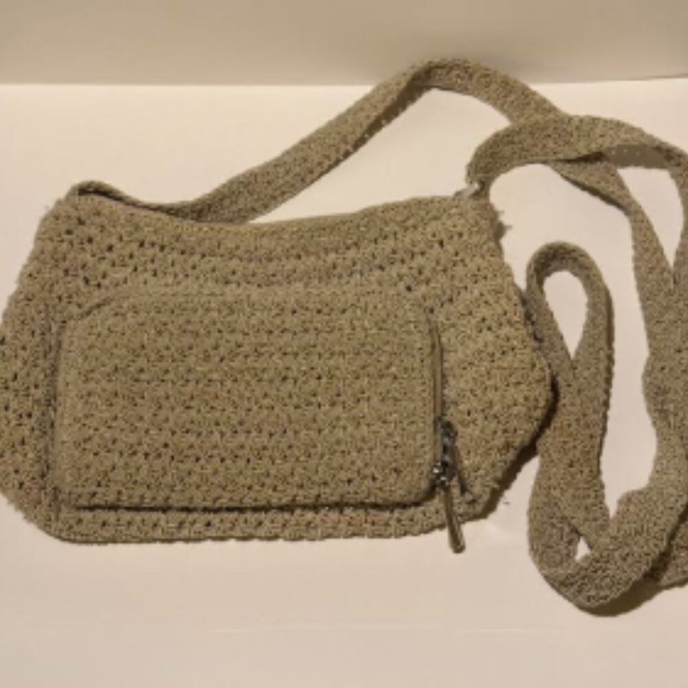 Liz Claiborne Knit Bag